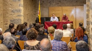 L'acte es va fer als Porxos de Can Laporta