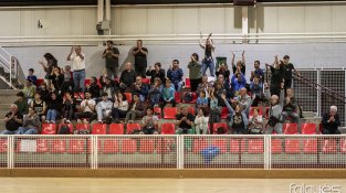 Divendres les noies van remuntar l'eliminatòria