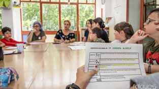 Els alumnes del Peñuelas també fan les seves demandes a les candidates