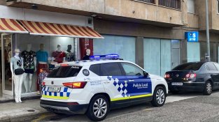 Detingut per robar una cadena d'or valorada en 500 euros