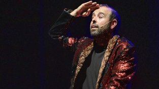 L'artista va interactuar molt amb el públic jonquerenc