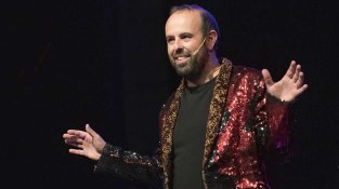 L'artista va interactuar molt amb el públic jonquerenc