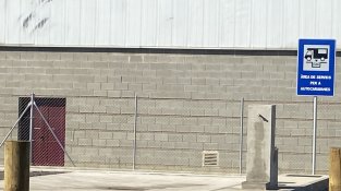 L'espai té capacitat per a 30 autocaravanes