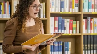 La presentació va omplir la biblioteca Carles Bosch de la Trinxeria de gom a gom