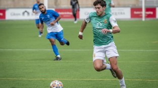 L'empat de la UE La Jonquera contra el CE Farners, en imatges