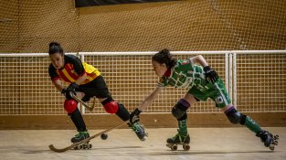 Les jonquerenques, que jugaven amb la segona equipació, van dominar el partit