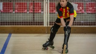 Les jonquerenques, que jugaven amb la segona equipació, van dominar el partit