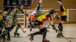 Les jonquerenques, que jugaven amb la segona equipació, van dominar el partit