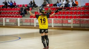 Les jonquerenques, que jugaven amb la segona equipació, van dominar el partit