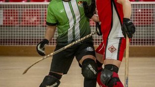 L'equip va confirmar la victòria al tram final del partit