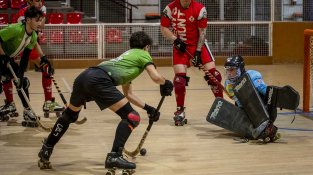 L'equip va confirmar la victòria al tram final del partit