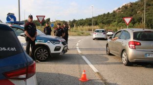 Aquesta tarda els Mossos han continuat amb l'operació 'gàbia' a la Jonquera