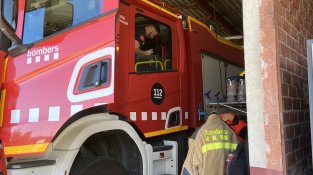 Cada matí revisen el camió i el material