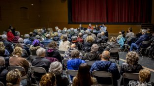 Al final de la trobada els veïns també hi van poder dir la seva
