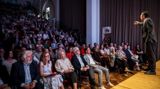 El Grup Tramuntana ha celebrat el seu 80è aniversari amb un acte institucional a l’Auditori del Convent dels Caputxins de Figueres