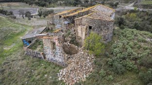 S’ensorra part de la masia de la família de Joan Laporta a la Jonquera
