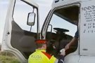 Detecten a la Jonquera una màquina utilitzada per manipular tacògrafs