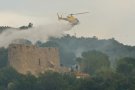 Un foc crema 25 metres de bosc prop del refugi del Carmanxel