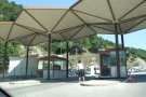 Els polítics reclamen que es treguin les cabines frontereres de la Jonquera
