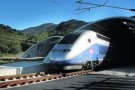 Diumenge es podrà veure com circula el primer TGV amb passatge per la Jonquera