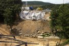 Les obres d'un nou pont sobre el riu Llobregat avancen lentament