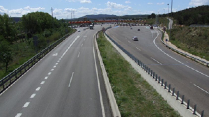 Peatge conegut com a "barrera de la frontera" a l'AP7 a la Jonquera
