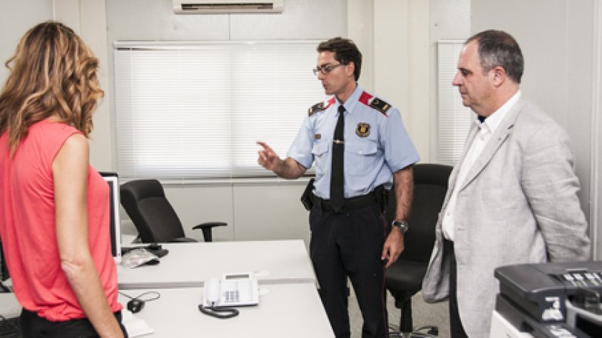 Visita oficial a la nova oficina de denúncies dels Mossos d'Esquadra a la Jonquera