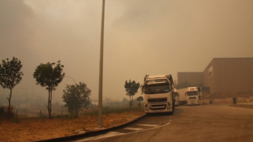 Zona de l'àrea de servei La Tortuga i polígon Mas del Pla