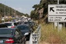 Queixes dels hotelers gironins per les llargues cues de l´AP-7 a la frontera