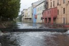Un temporal de tardor que deixa rius i torrents negres