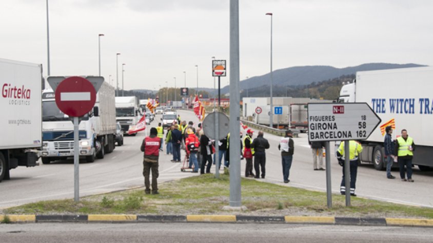 Rotonda de Can Quartos avui al matí