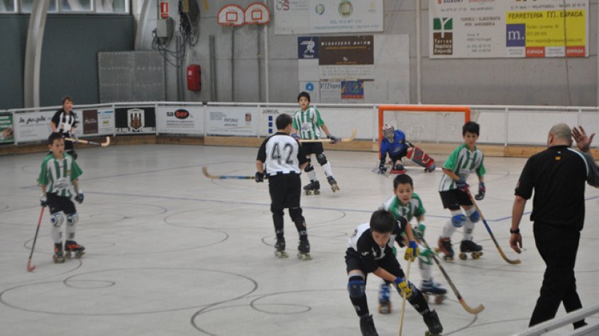 Partit d'hoquei patins, benjamins, d'aquest cap de setmana entre el Palafrugell i el Jonquerenc