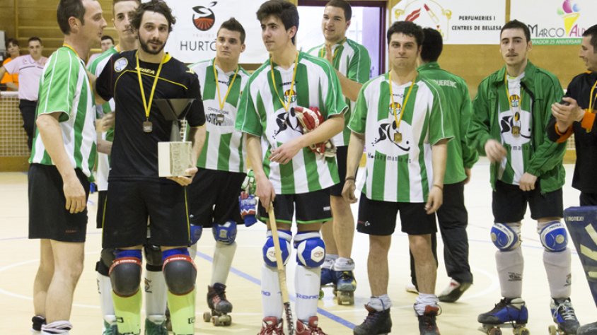 Equip sènior masculí en una imatge captada durant la celebració del Torneig Internacional de Setmana Santa 2013