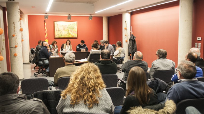 Ple municipal del mes de març a l'Ajuntament de la Jonquera