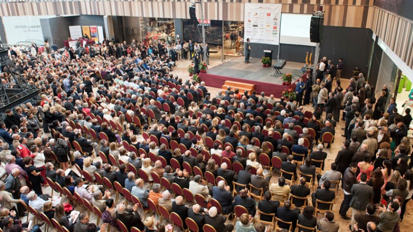Vestíbul de Gran Jonquera el dia de la inauguració