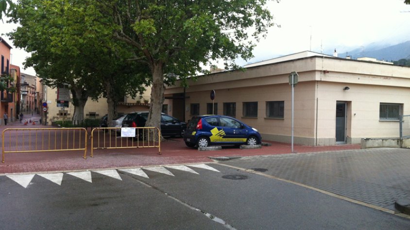 Els fets van passar davant el Centre d'Assistència Primària Dr. Subirós de la Jonquera