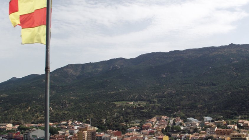 Vista parcial de la Jonquera des de la torre Carlina del Serrat de la Plaça