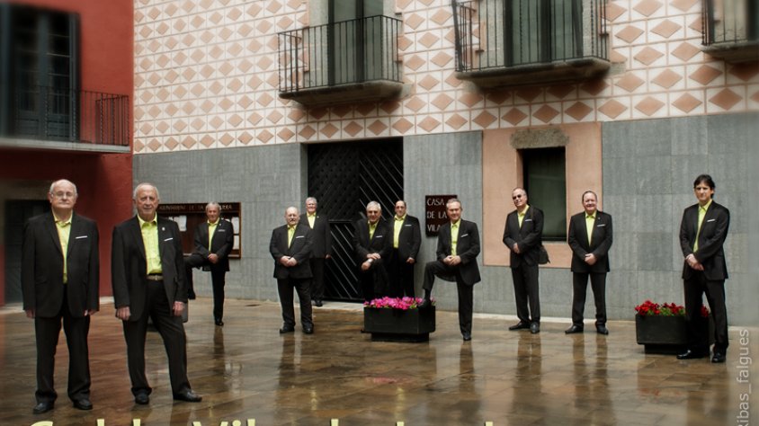 Fotografia de grup de la Cobla Vila de la Jonquera