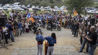 Aspecte general que oferia el coll de Manrella, davant el monument a Lluis Companys, diumenge passat