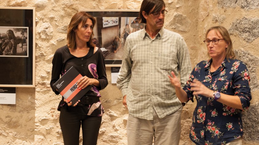Inauguració de l’exposició de fotoperiodisme el 18 d’octubre a Can Laporta (J. Ribas)