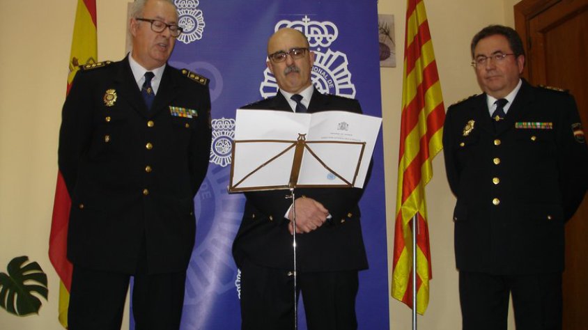 Pamplona flanquejat pels comissaris Trapote i Ferragut, ahir a la Jonquera