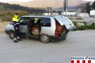Enxampen a la Jonquera el conductor d'un monovolum que duia un tractor per desballestar a l'interior del vehicle