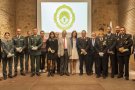  Lluïsa Santos, caporal cap de la policia local, rep la medalla de plata en reconeixement als 25 anys de servei