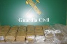 Comissen 33 quilos de marihuana i 14 d'haixix