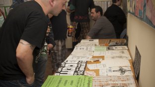 Exposició de cartells i fotografes dels dos grups
