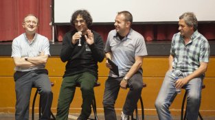 A l'acabar la presentació del documental es va fer un petit debat entre els protagonistes del document i la productora