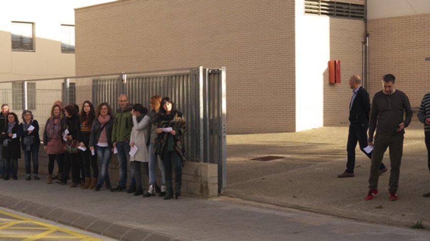 Cues a primera hora a l'IES de la Jonquera