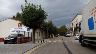 La confluència dels carrers Major i Pau Casals ha estat rectificada en la seva senyalització horitzontal