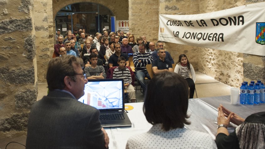 La IV Cursa de la Dona es posa en marxa amb la presentació realitzada dissabte passat