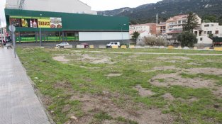 Solar del carrer Llobregat, base de sortida del telecabina Jonquera-Rocaberti